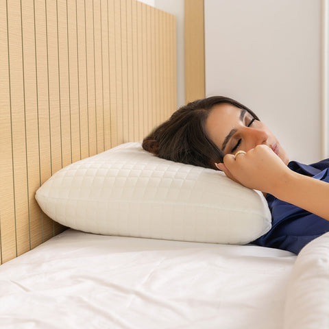 Flat medical memory pillow